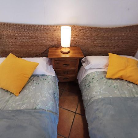 הוילה Montalbán Casa Roya מראה חיצוני תמונה