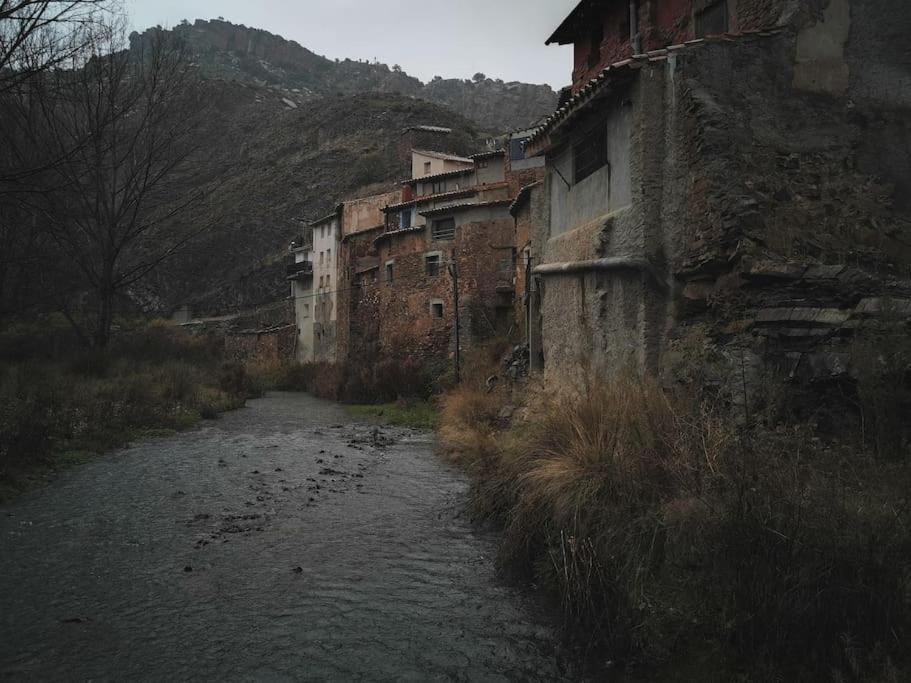 הוילה Montalbán Casa Roya מראה חיצוני תמונה